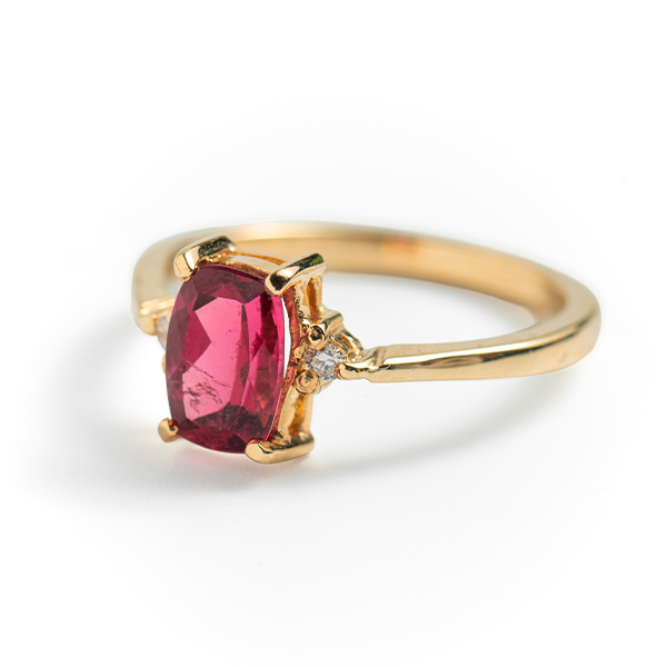 Anel Rubelita e Diamantes em Ouro 18k